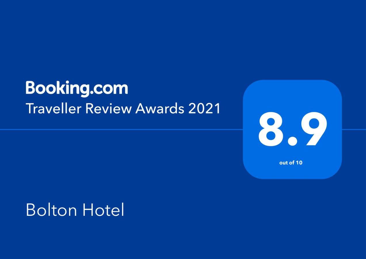 Bolton Hotel Wellington Exterior foto Booking.com Traveller Review Awards 2021